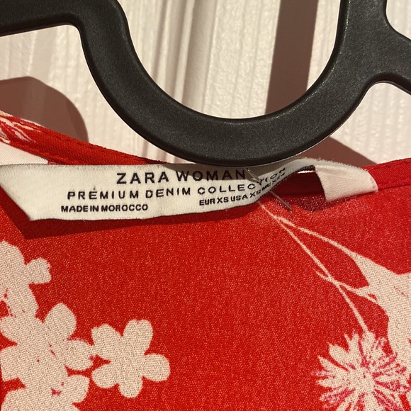 Zara dress - Picture 3 of 3